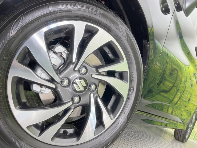 �y�A���~�z�C�[���z�O�ςɃ}�b�`�����A���~�z�C�[���𑕒����Ă���܂��B�e��A���~�z�C�[����A�X�^�b�h���X�^�C�����戵�����Ă���܂��B���񂲑��k����������