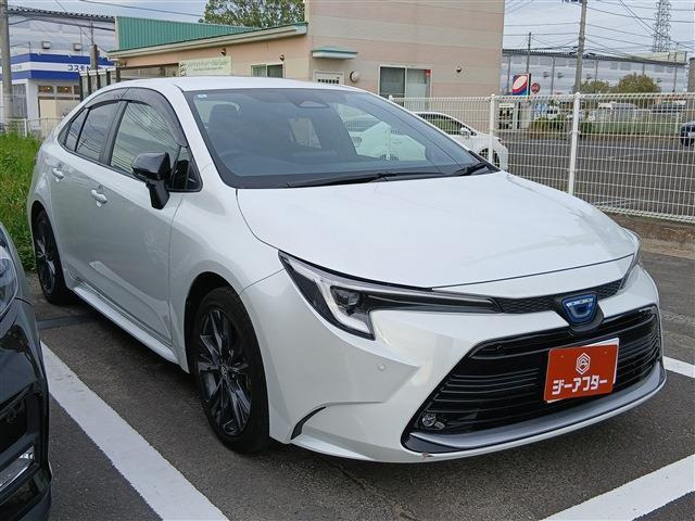 カローラ(トヨタ) 1.8 ハイブリッド W×B E-Four 4WD　禁煙車 中古車画像
