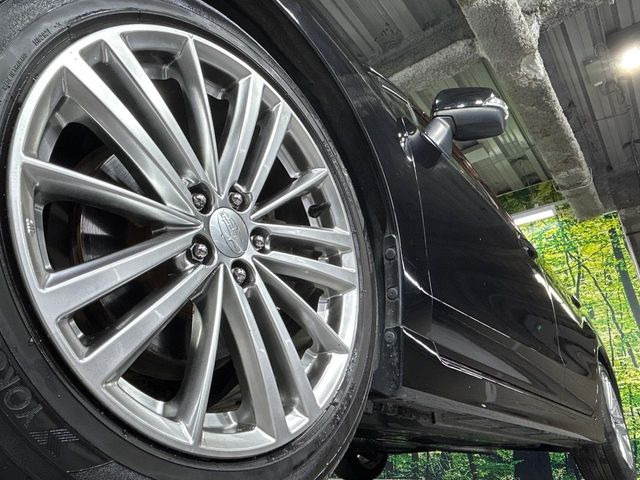 �y����17�C���`�A���~�z�C�[���z�O�ςɃ}�b�`���������A���~�z�C�[���𑕒����Ă���܂��B�e��ЊO�A���~�z�C�[����A�X�^�b�h���X�^�C�����戵�����Ă���܂��B���񂲑��k����������