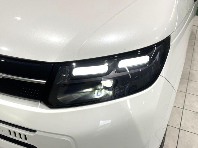 �yLED�w�b�h���C�g�z���V����ԑ��s�����ǍD�Ȏ��E���m�ۂ����S���ĉ^�]�ł��鍂�P�xLED�w�b�h���C�g�𑕔�!�_�����x�������A����d�͂��}�����Ă��܂��B