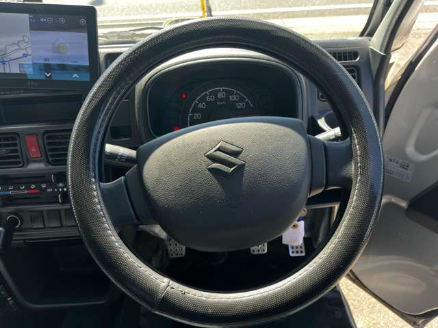 �m�[�}���ȃn���h���ƂȂ��Ă���܂�!����₷���������^�]�����K�ł���`!