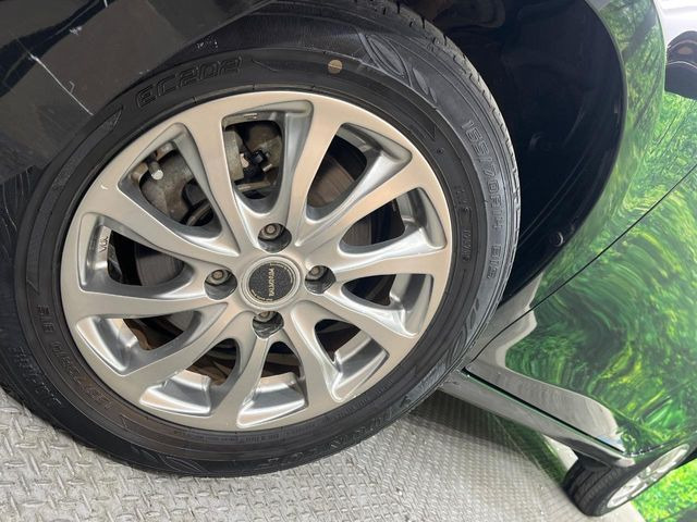 �y14�C���`�A���~�z�C�[���z�O�ςɃ}�b�`�����A���~�z�C�[���𑕒����Ă���܂��B�e��A���~�z�C�[����A�X�^�b�h���X�^�C�����戵�����Ă���܂��B���񂲑��k����������