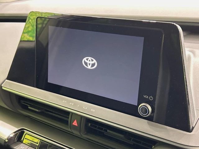 【8インチ ディスプレイオーディオ】大画面のディスプレイはAppleCarPlayやAndroidAutoが利用可能。大きな画面でスマホナビアプリ等が利用いただけます♪