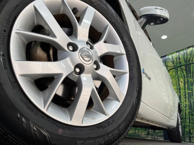 �y15�C���`�A���~�z�C�[���z�O�ςɃ}�b�`�����A���~�z�C�[���𑕒����Ă���܂��B�e��A���~�z�C�[����A�X�^�b�h���X�^�C�����戵�����Ă���܂��B���񂲑��k����������
