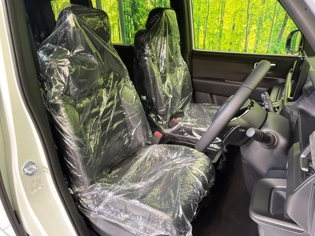 もちろん車内はキレイです♪よりクリーンな状態をキープしたいお客様には『ナノゾーンコート』がおすすめ!新型コロナウイルス対策や、除菌・消臭に効果を発揮し多くの方にご好評いただいております。