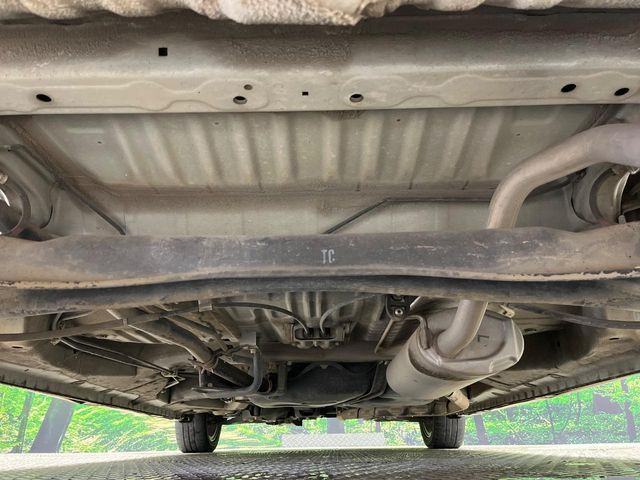 下回りがきれいなうちに、防錆加工の施工がオススメ。降雪地域はもちろん、沿岸部にお住いの方や、趣味でマリン・ウィンタースポーツをされる方にご好評いただいております。