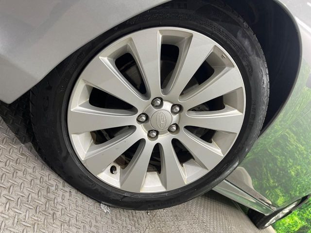�y17�C���`�A���~�z�C�[���z�O�ςɃ}�b�`�����A���~�z�C�[���𑕒����Ă���܂��B�e��A���~�z�C�[����A�X�^�b�h���X�^�C�����戵�����Ă���܂��B���񂲑��k����������