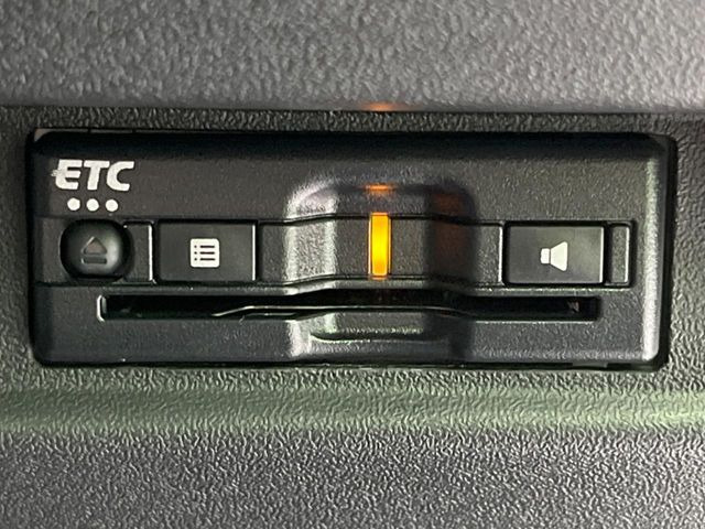 【ETC】高速道路の料金所をストレスなく通過!話題のスポットやサービスエリアに多い「スマートIC」利用時は必須のアイテムです。当店でセットアップを実施、ご納車当日からすぐにご利用いただけます!