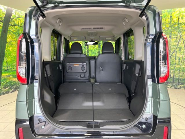 普段のお買い物や通勤、送迎等に十分な荷室スペースを確保しております。セカンドシートを倒すと、大きな荷物の積載も可能です♪