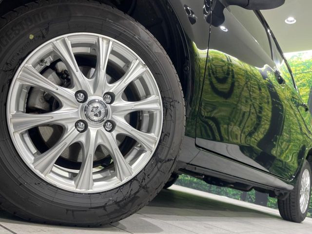 �y�A���~�z�C�[���z�O�ςɃ}�b�`�����A���~�z�C�[���𑕒����Ă���܂��B�e��A���~�z�C�[����A�X�^�b�h���X�^�C�����戵�����Ă���܂��B���񂲑��k����������