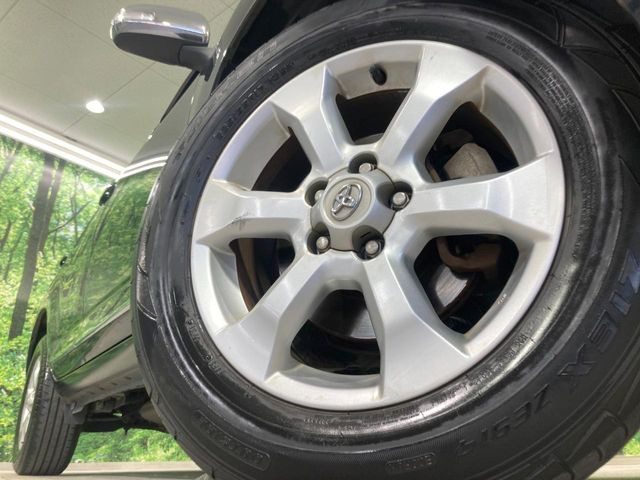�y����17�C���`�A���~�z�C�[���z�O�ςɃ}�b�`���������A���~�z�C�[���𑕒����Ă���܂��B�e��ЊO�A���~�z�C�[����A�X�^�b�h���X�^�C�����戵�����Ă���܂��B���񂲑��k����������