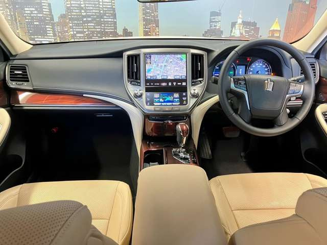 ���{�����s�ɃZ�_���ESUV�𒆐S�Ɂw���l�ł����i�x�œW�����Ă���ǎ����ÎԐ��X�ł��B���̗��C�����Ȃ��̎ԗ�����Ŏ�舵��!�B�֐��n��ōł������ȉ��i���ŗǎ��Ԃ����񋟂ł���悤�w�߂Ă���܂��B