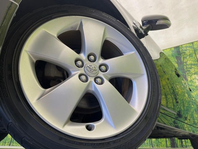 �y����17�C���`�A���~�z�C�[���z�O�ςɃ}�b�`���������A���~�z�C�[���𑕒����Ă���܂��B�e��ЊO�A���~�z�C�[����A�X�^�b�h���X�^�C�����戵�����Ă���܂��B���񂲑��k����������