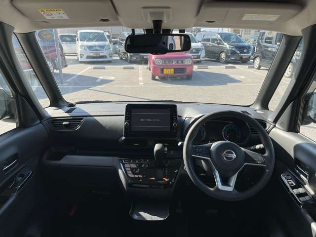 在庫車両に関してはお客様により良いものをご提供する為に品質に拘って仕入れを行っております。各お車の状態はそれぞれですのでご商談時に当店スタッフがご説明させて頂きますのでご安心くださいませ。