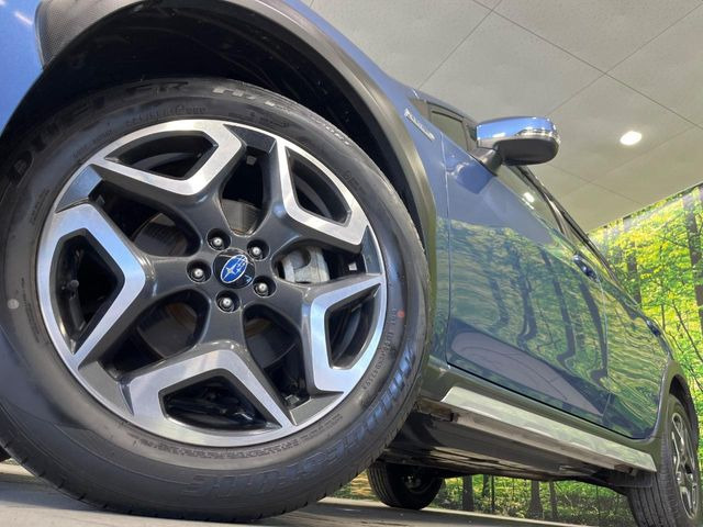 �y����18�C���`�A���~�z�C�[���z�O�ςɃ}�b�`���������A���~�z�C�[���𑕒����Ă���܂��B�e��ЊO�A���~�z�C�[����A�X�^�b�h���X�^�C�����戵�����Ă���܂��B���񂲑��k����������