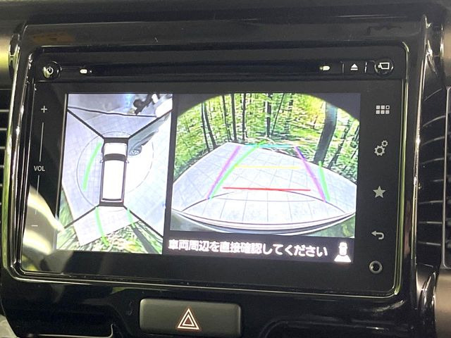�y�S���ʃ��j�^�[�p�J�����z��p�̃J�����ɂ��A�ォ�猩���낵���悤�Ȏ��_��360�x�N���}�̎��͂��m�F���邱�Ƃ��ł��܂������p�������m�F���₷���A�����ꏊ�ł̐؂�Ԃ��⒓�Ԃ��X���[�Y�ɍs���܂��B