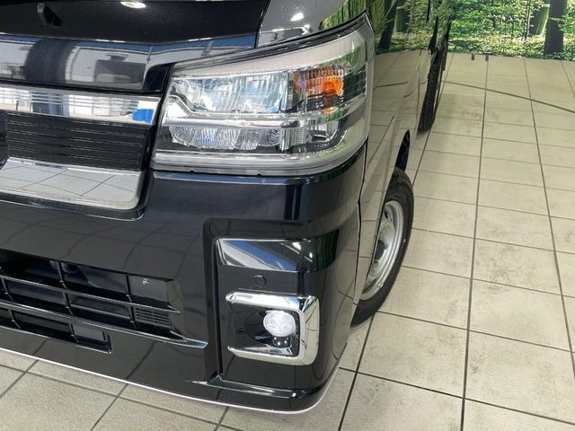�yLED�w�b�h���C�g�z���V����ԑ��s�����ǍD�Ȏ��E���m�ۂ����S���ĉ^�]�ł��鍂�P�xLED�w�b�h���C�g�𑕔�!�_�����x�������A����d�͂��}�����Ă��܂��B