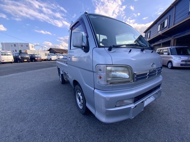 ダイハツ ハイゼット トラック 4WD シルバー ダイハツ ハイゼットトラック シルバー系」の中古車 | 中古車情報
