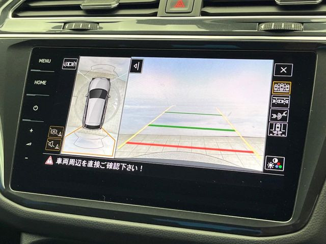 ���p�m���~�b�N�r���[���j�^�[:��p�̃J�����ɂ��A�ォ�猩���낵���悤�Ȏ��_��360�x�N���}�̎��͂��m�F���邱�Ƃ��ł��܂������p�������m�F���₷���A�����ꏊ�ł̐؂�Ԃ��⒓�Ԃ��X���[�Y�ɍs���܂��B