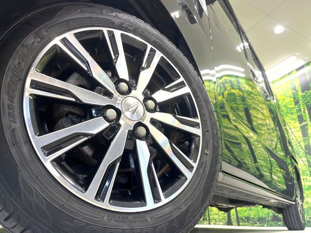 �y����14�C���`�A���~�z�C�[���z�O�ςɃ}�b�`���������A���~�z�C�[���𑕒����Ă���܂��B�e��ЊO�A���~�z�C�[����A�X�^�b�h���X�^�C�����戵�����Ă���܂��B���񂲑��k����������