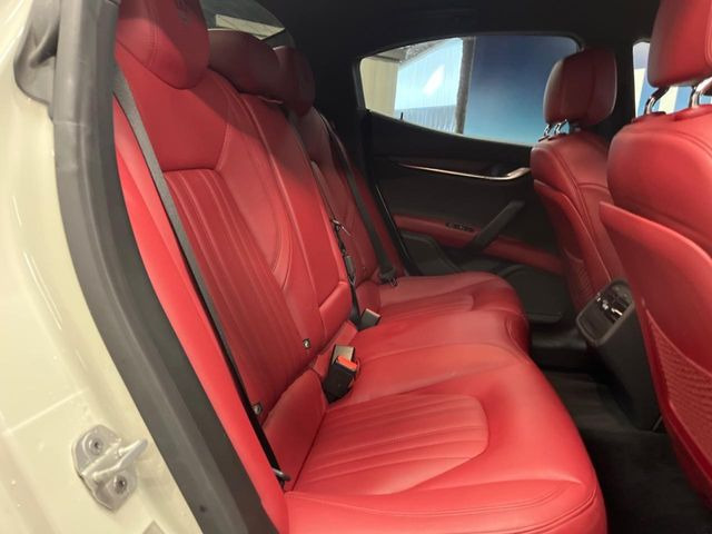 ���㕔���Ȃ��C�ɂȂ�悤�ȃL�Y�E�����ւ��蓙�A�傫�ȃ_���[�W�͂Ȃ��A�ǍD�ȏ�Ԃł��B