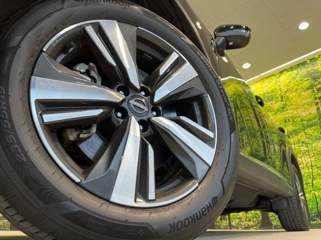 �y����19�C���`�A���~�z�C�[���z�O�ςɃ}�b�`���������A���~�z�C�[���𑕒����Ă���܂��B�e��ЊO�A���~�z�C�[����A�X�^�b�h���X�^�C�����戵�����Ă���܂��B���񂲑��k����������