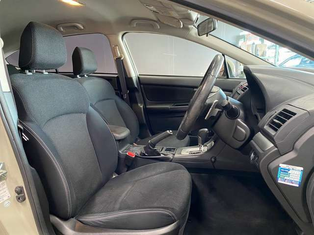 �^�]�Ȃ��L�X�Ƃ��Ă���^�]���₷�������������Ă��܂��������N���[�j���O�����{�ς݂ł��B