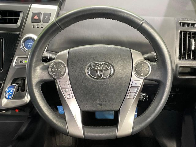 �y�X�e�A�����O�X�C�b�`�z�^�]���A�O������ڐ������炷���ƂȂ��A�I�[�f�B�I���̑��삪�\�ȕ֗��@�\!���S&���K�ȃh���C�u�����o���Ă���܂���