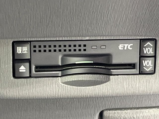 【ETC】高速道路の料金所をストレスなく通過!話題のスポットやサービスエリアに多い「スマートIC」利用時は必須のアイテムです。当店でセットアップを実施、ご納車当日からすぐにご利用いただけます!
