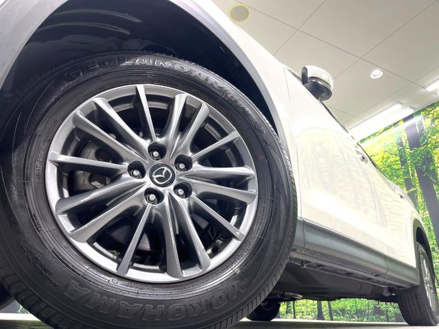 �y����17�C���`�A���~�z�C�[���z�O�ςɃ}�b�`���������A���~�z�C�[���𑕒����Ă���܂��B�e��ЊO�A���~�z�C�[����A�X�^�b�h���X�^�C�����戵�����Ă���܂��B���񂲑��k����������