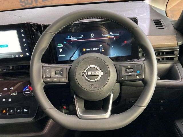 �y�X�e�A�����O�X�C�b�`�z�^�]���A�O������ڐ������炷���ƂȂ��A�I�[�f�B�I���̑��삪�\�ȕ֗��@�\!���S&���K�ȃh���C�u�����o���Ă���܂���