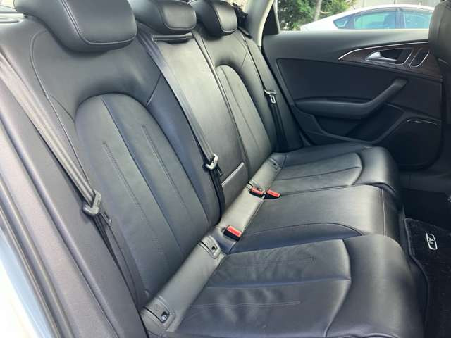 �C�ɂȂ邨�Ԃ�����܂�����E�̓d�b�ԍ����璼�ڂ��X�ɂ��₢���킹���������B�x�����@����ԗ����A��Ԃ܂łȂ�ł������������Ē����܂��B�X�^�b�t�ꓯ���A�����҂����Ă���܂��B
