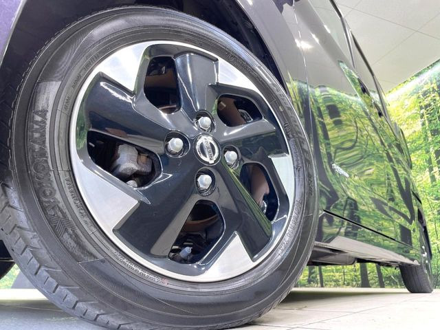 �y����14�C���`�A���~�z�C�[���z�O�ςɃ}�b�`���������A���~�z�C�[���𑕒����Ă���܂��B�e��ЊO�A���~�z�C�[����A�X�^�b�h���X�^�C�����戵�����Ă���܂��B���񂲑��k����������