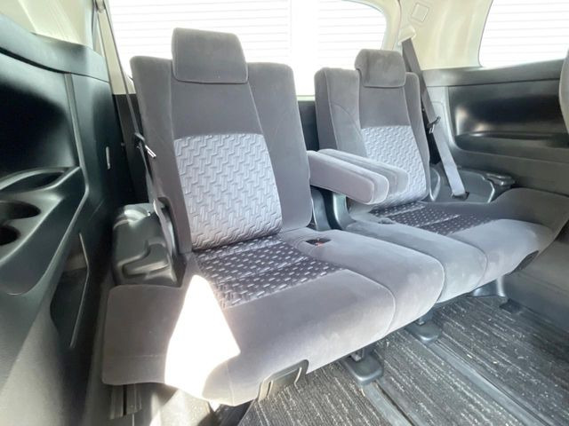 3��ڃV�[�g�͂�������ԗǍD����l�ł��������ƍ����Ē����܂��̂ŁA��l���ł̂��o���������N���N�ł��􂲉Ƒ��ŁA�C�̒m�ꂽ���ԂŁA�h���C�u�ɍs���̂��y���݂ł��ˁ�