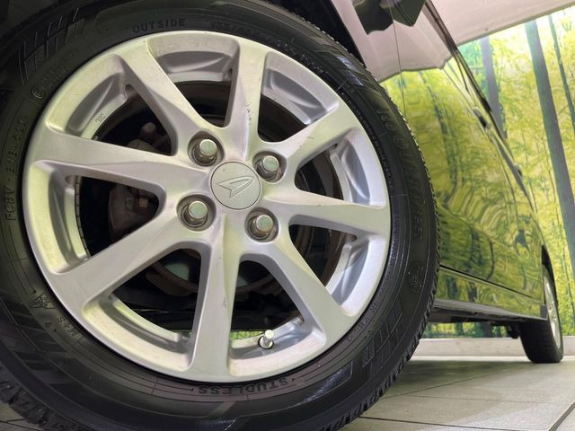 �y����14�C���`�A���~�z�C�[���z�O�ςɃ}�b�`���������A���~�z�C�[���𑕒����Ă���܂��B�e��ЊO�A���~�z�C�[����A�X�^�b�h���X�^�C�����戵�����Ă���܂��B���񂲑��k����������
