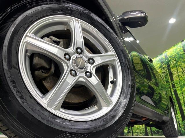 �y16�C���`�A���~�z�C�[���z�O�ςɃ}�b�`�����A���~�z�C�[���𑕒����Ă���܂��B�e��A���~�z�C�[����A�X�^�b�h���X�^�C�����戵�����Ă���܂��B���񂲑��k����������
