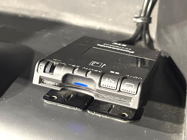 【ETC】高速道路の料金所をストレスなく通過!話題のスポットやサービスエリアに多い「スマートIC」利用時は必須のアイテムです。当店でセットアップを実施、ご納車当日からすぐにご利用いただけます!
