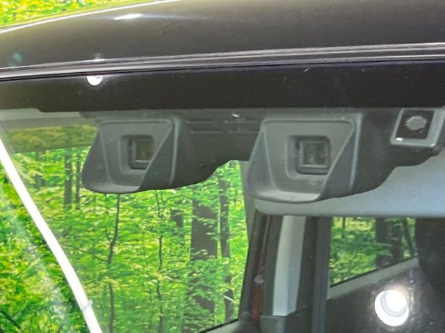 【スズキ セーフティサポート】走行中に前方の車両等を認識し、衝突しそうな時は警報とブレーキで衝突回避と被害軽減をアシスト。より安全にドライブをお楽しみいただけます。