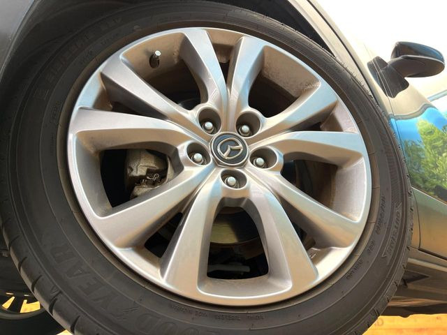 �y�����A���~�z�C�[���z�O�ςɃ}�b�`���������A���~�z�C�[���𑕒����Ă���܂��B�e��ЊO�A���~�z�C�[����A�X�^�b�h���X�^�C�����戵�����Ă���܂��B���񂲑��k����������