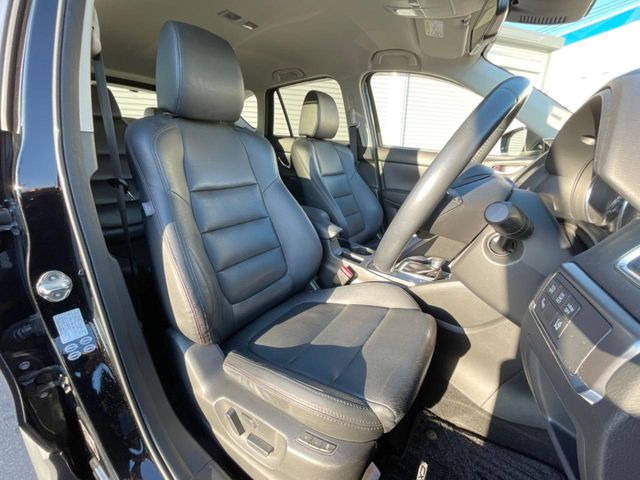 �^�]�Ȃ܂��ɂ͏\���ȃX�y�[�X������A�啿�ȕ��ł��������^�]���Ă�����������ł��B