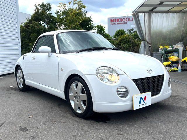 �������x�̃K���X�疌�ŝ����͂������A�㎿�ȃc���E����������B���O����_���J�����؂Ȉ��Ԃ�ی삵�A�F�����E�򉻂�h�~�B�u�e�X�v���b�V���R�[�g�v�A�u�e�v���~�b�T�R�[�g�v���炨�I�т��������܂��B