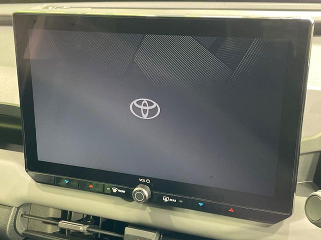 �y12.9�C���` �f�B�X�v���C�I�[�f�B�I�z���ʂ̃f�B�X�v���C��AppleCarPlay��AndroidAuto�����p�\�B�傫�ȉ�ʂŃX�}�z�i�r�A�v���������p���������܂���