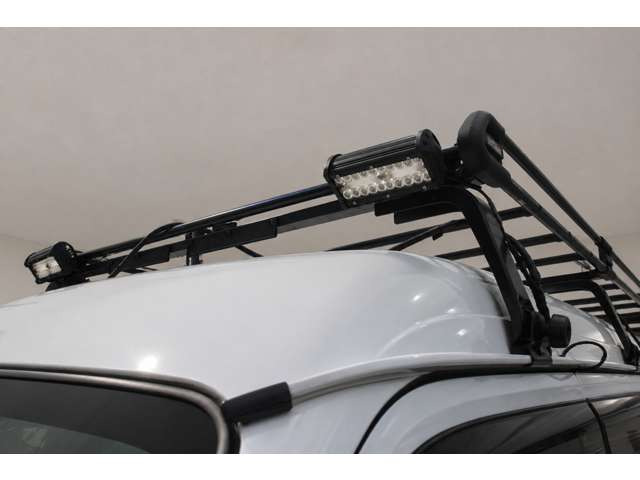 LED���C�g�t�����[�t�L�����A