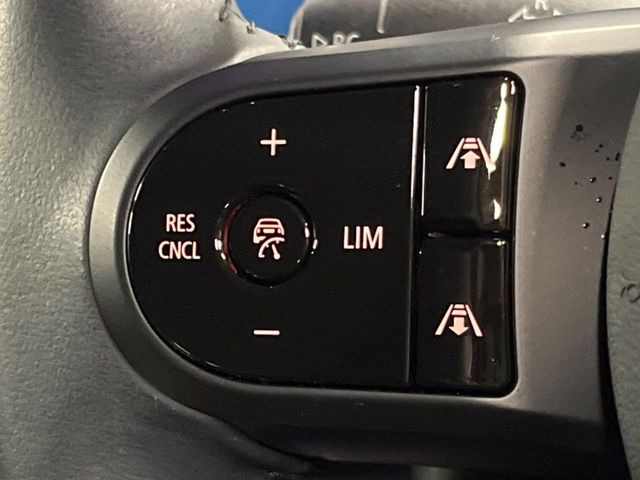 �����[�_�[�N���[�Y�R���g���[��:�O�̎ԂƂ̎Ԋԋ��������ɂƂ�A��葬�x�Ŏ������s���Ă���鎟����̃N���[�Y�R���g���[��!��ɍ������H�⎩���Ԑ�p���H�Ŏg�p����֗��ȋ@�\�ł�!