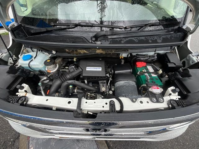 親切・丁寧な専門メカニックスタッフが応対!・車検・点検整備・事故等の修理などアフターサービスも安心。お車のカスタマイズもネクステージのサービススタッフまでご相談ください!
