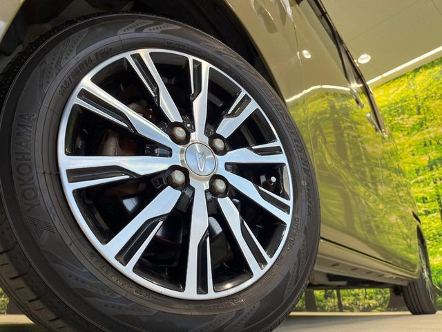 �y����14�C���`�A���~�z�C�[���z�O�ςɃ}�b�`���������A���~�z�C�[���𑕒����Ă���܂��B�e��ЊO�A���~�z�C�[����A�X�^�b�h���X�^�C�����戵�����Ă���܂��B���񂲑��k����������