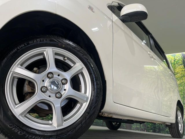 �y�A���~�z�C�[���z�O�ςɃ}�b�`�����A���~�z�C�[���𑕒����Ă���܂��B�e��A���~�z�C�[����A�X�^�b�h���X�^�C�����戵�����Ă���܂��B���񂲑��k����������