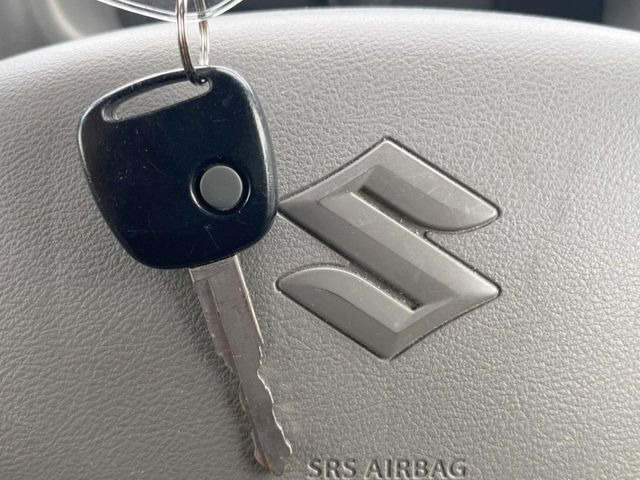 �y�L�[���X�z�������ꂽ�ꏊ����ł��{�^����Ńh�A�̊J���E�{�����ł���̂łƂ��Ă��֗�!�h�A�̌�������ɏ������邱�Ƃ�����܂����
