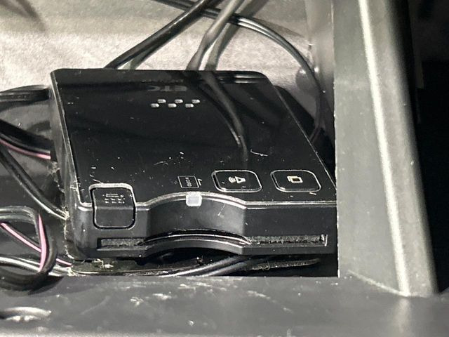 【ETC】高速道路の料金所をストレスなく通過!話題のスポットやサービスエリアに多い「スマートIC」利用時は必須のアイテムです。当店でセットアップを実施、ご納車当日からすぐにご利用いただけます!