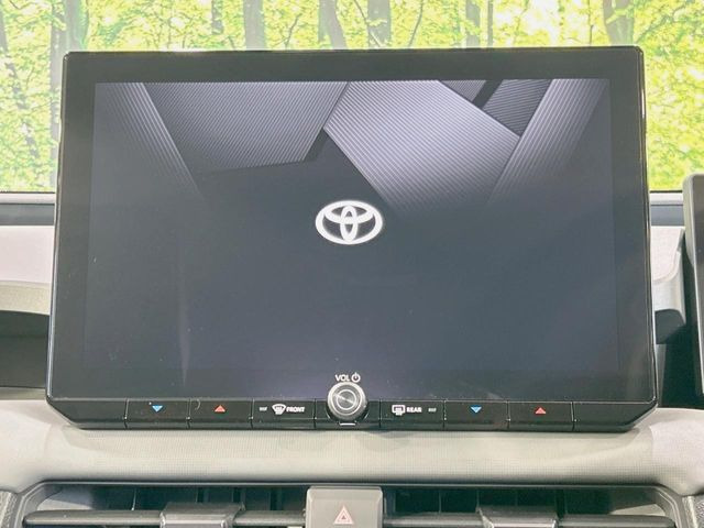 �y12.9�C���` �f�B�X�v���C�I�[�f�B�I�z���ʂ̃f�B�X�v���C��AppleCarPlay��AndroidAuto�����p�\�B�傫�ȉ�ʂŃX�}�z�i�r�A�v���������p���������܂���